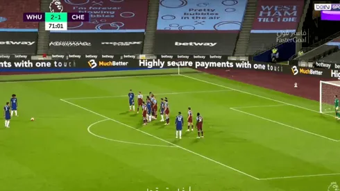 Qué pegada: el golazo de tiro libre de Willian para Chelsea contra West Ham