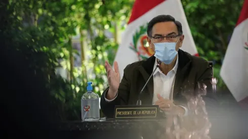 El ministro de Salud de Vizcarra es Víctor Zamora.