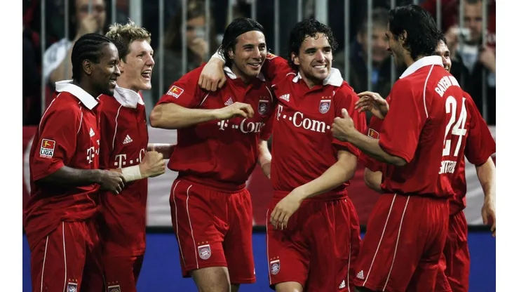 Pizarro jugó con Roque Santa Cruz en el Bayern Munich.