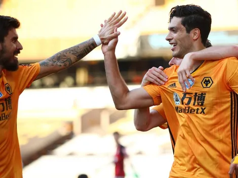 Manchester United no desiste de Raúl Jiménez a pesar de su precio