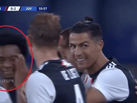 Ayayai: A Cuadrado le metieron un manotazo en la cara en el gol de Cristiano