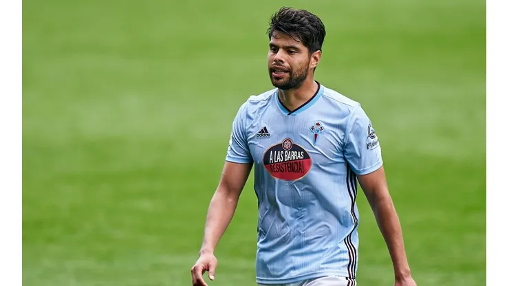Celta de Vigo fue goleado y los fanáticos liquidaron a Néstor Araujo