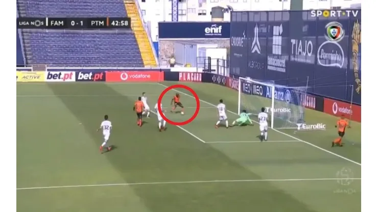 El gol errado por Boa Morte.