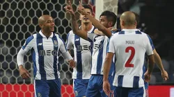 El Porto de Tecatito se acomoda como líder