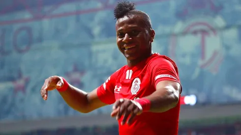 Aparentemente, haber dado positivo de COVID-19 alejó a Estrada del Viejo Continente (Foto: JAM)