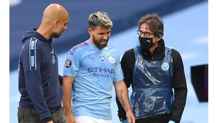 Agüero sufrió una lesión en su rodilla izquierda en el cruce de Premier vs. Burnley (Foto: Getty)
