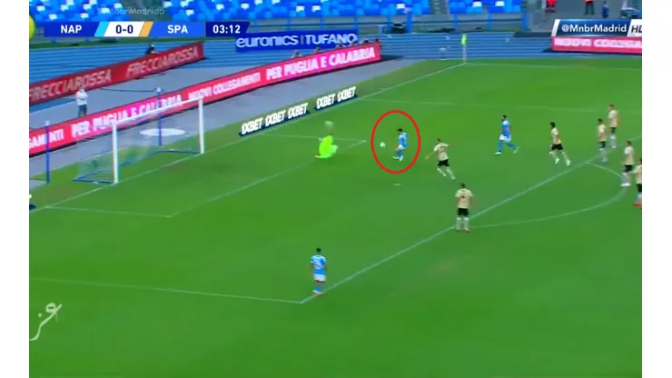 La definición exquisita de Mertens para poner el primero del Napoli vs. SPAL