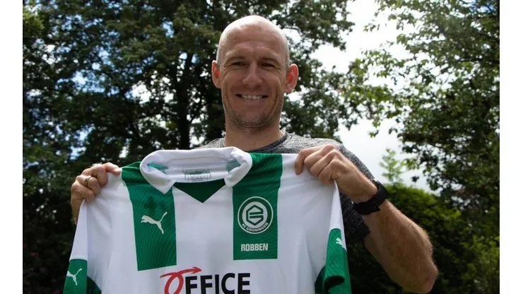 Arjen Robben jugará en el equipo donde debutó como profesional.