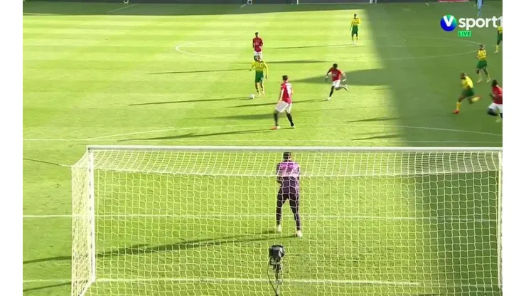 Cantwell tuvo espacio y le pegó desde ahí: golazo del Norwich ante el United
