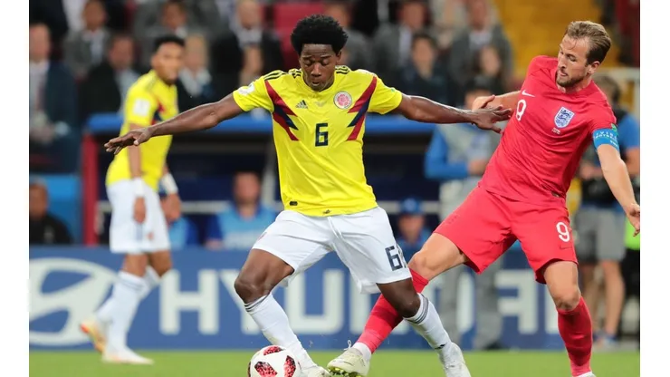 ¿Hora de jugar en Colombia? Carlos Sánchez queda libre el 30 de junio