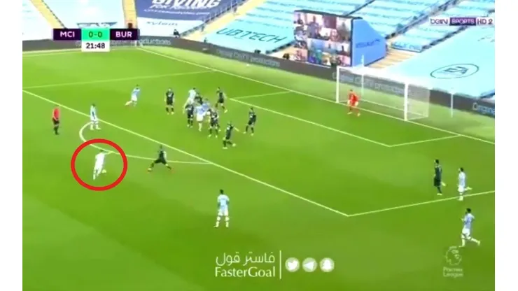 Gran gol de Phil Foden.