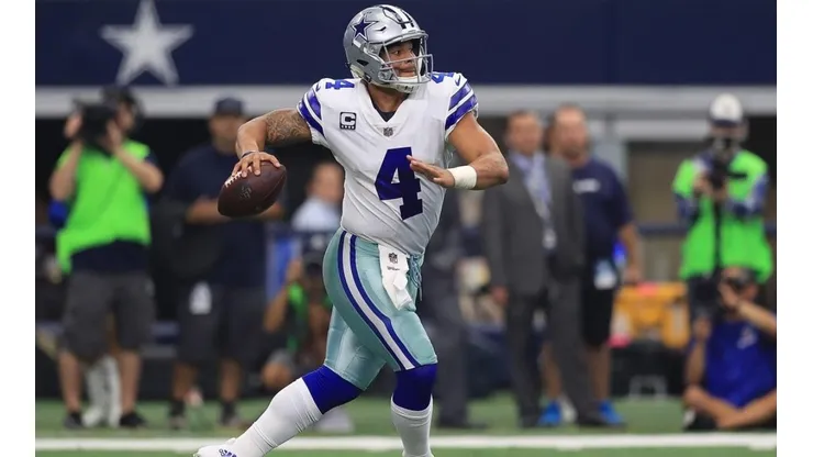 Prescott seguirá jugando en los Cowboys