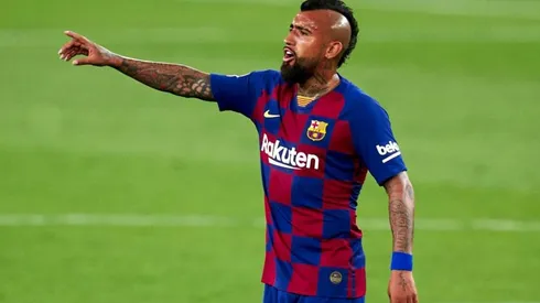 Arturo Vidal con la camiseta de Barcelona.