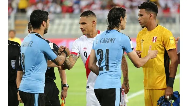 Suárez y Guerrero son los atacantes de Uruguay y Perú respectivamente.
