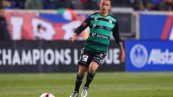 Brian Lozano tuvo compañía de un compañero en el hospital