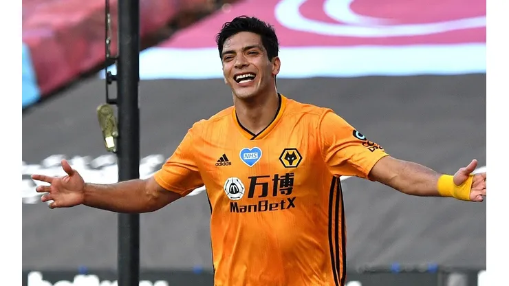 Superó a Chicharito: Raúl Jiménez rompió un nuevo récord de goles en Premier League