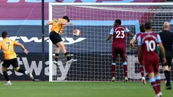 Vieja normalidad: gol de Raúl Jiménez con los Wolves