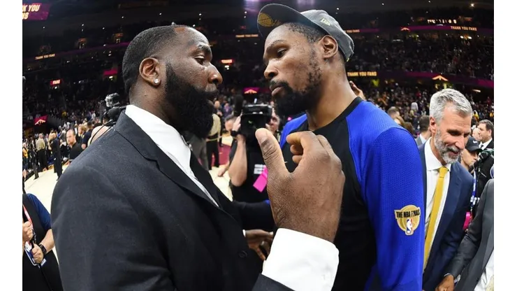 Kendrick Perkins y Kevin Durant (Getty Images)