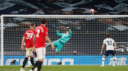 Una locura: la atajada de Lloris para evitar el gol del United