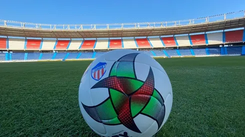 Dos futbolistas piden a los barranquilleros que se tomen las cosas enserio