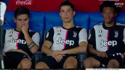Paulo Dybala, Cristiano Ronaldo y Juan Guillermo Cuadrado tras perder la final de Coppa Italia contra Juventus.