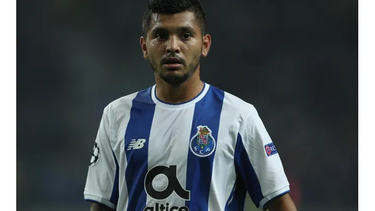 Jesús Corona podría irse al Inter de Milán.