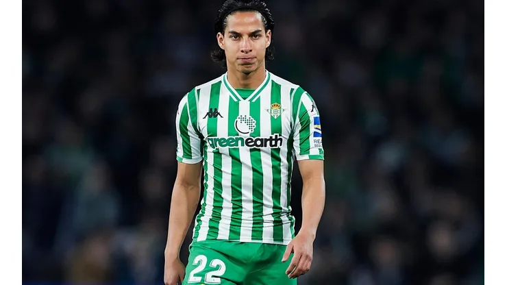 Diego Lainez va por el Golden Boy.