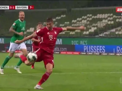 Puede valer un título: Lewandowski controló de pecho y puso el 1-0