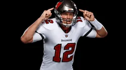Tom Brady con el uniforme de los Bucs (https://www.buccaneers.com/).