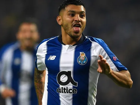 Se cayó el pase de Tecatito Corona al Chelsea