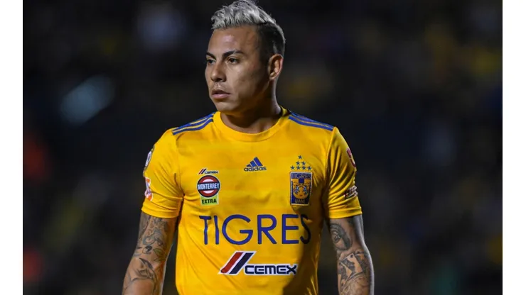Atento, Tigres: pretendiente de Vargas se bajaría de la pelea por el delantero