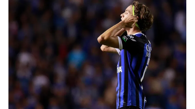 Marcel Ruíz en un juego con Querétaro.