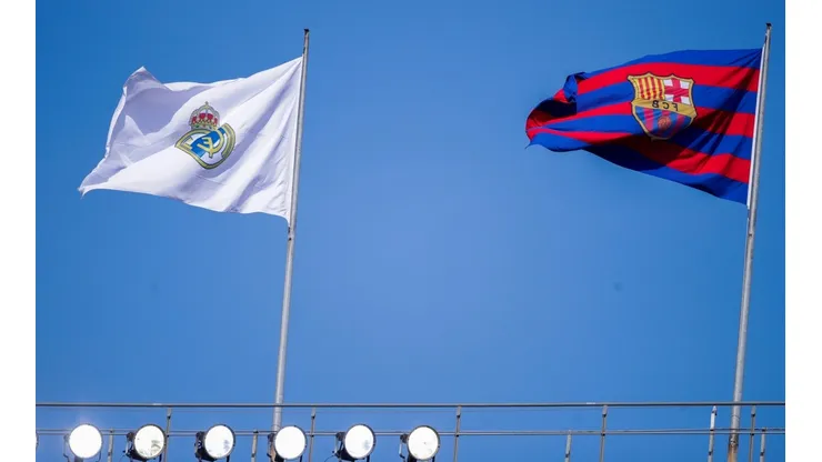 Real Madrid y Barcelona, punto a punto, disputarán las 11 fechas que restan de la Liga de España a contar de este fin de semana. (Foto: Getty Images).