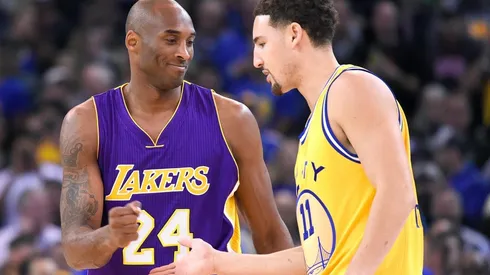Kobe Bryant con Klay Thompson.
