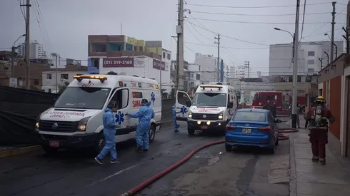 El ministro de Salud del Perú es Víctor Zamora.