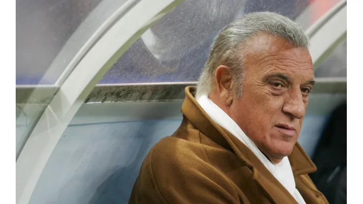El insólito amuleto de Alfio Basile cuando era DT del América