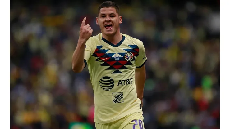 Celebración de Richard Sánchez tras el 2-0 entre América y Rayados.