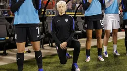 Megan Rapinoe imitó el gesto de Colin Kaepernick