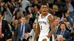 Lonnie Walker IV con San Antonio Spurs.
