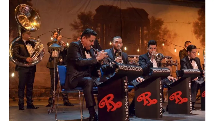 Banda El Recodo se apuntó para la inauguración del estadio de Mazatlán. Foto: Getty Images