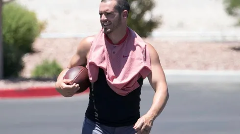 Derek Carr, jugador de Las Vegas Raiders.
