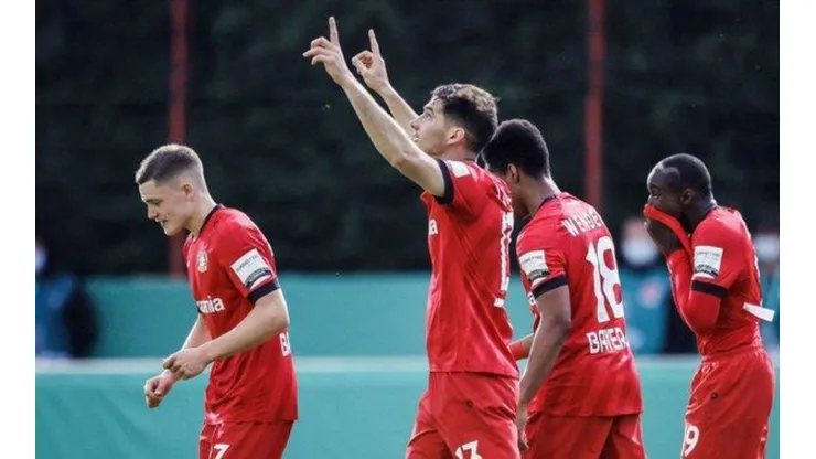 Bayer Leverkusen eliminó a la sorpresa del torneo y jugará la final