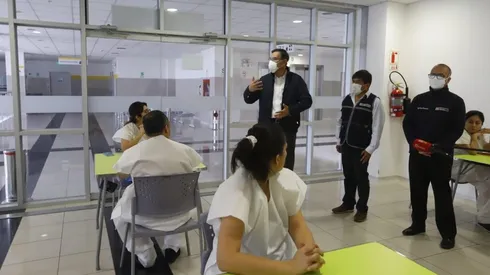 Víctor Zamora es el ministro de Salud del Perú.