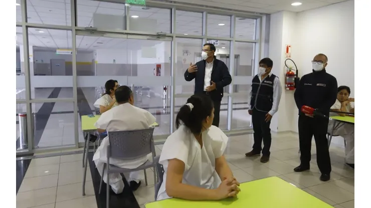 Víctor Zamora es el ministro de Salud del Perú.