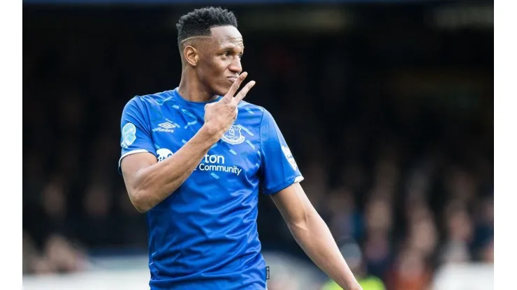 Yerry Mina, central colombiano del Everton de Inglaterra.