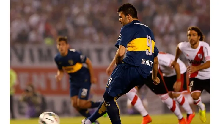 El penal de Gigliotti que fue tapado por Barovero.