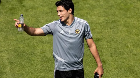 Raúl Jiménez volvió con un golazo a los entrenamientos. (Foto: Getty)