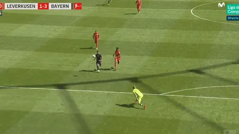 Foto y un golazo de Bayern Munich por la Bundesliga.