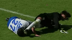 David Comizzo pateó brutalmente en la cara a Carlos Hermosillo en la Final del Invierno 97. Foto: Captura de pantalla.