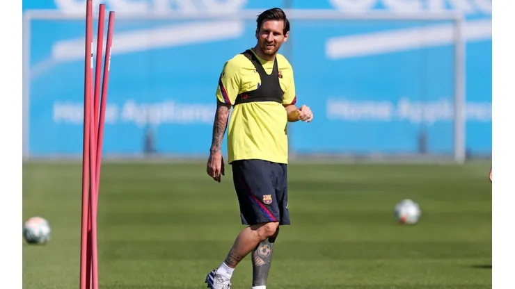 Messi había retomado los entrenamientos junto al resto de sus compañeros (Foto: Getty)